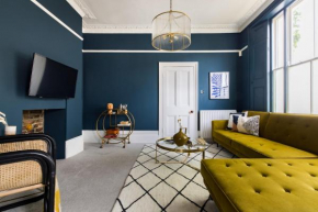 The Hackney Secret - Stylish 2BDR House with Garden